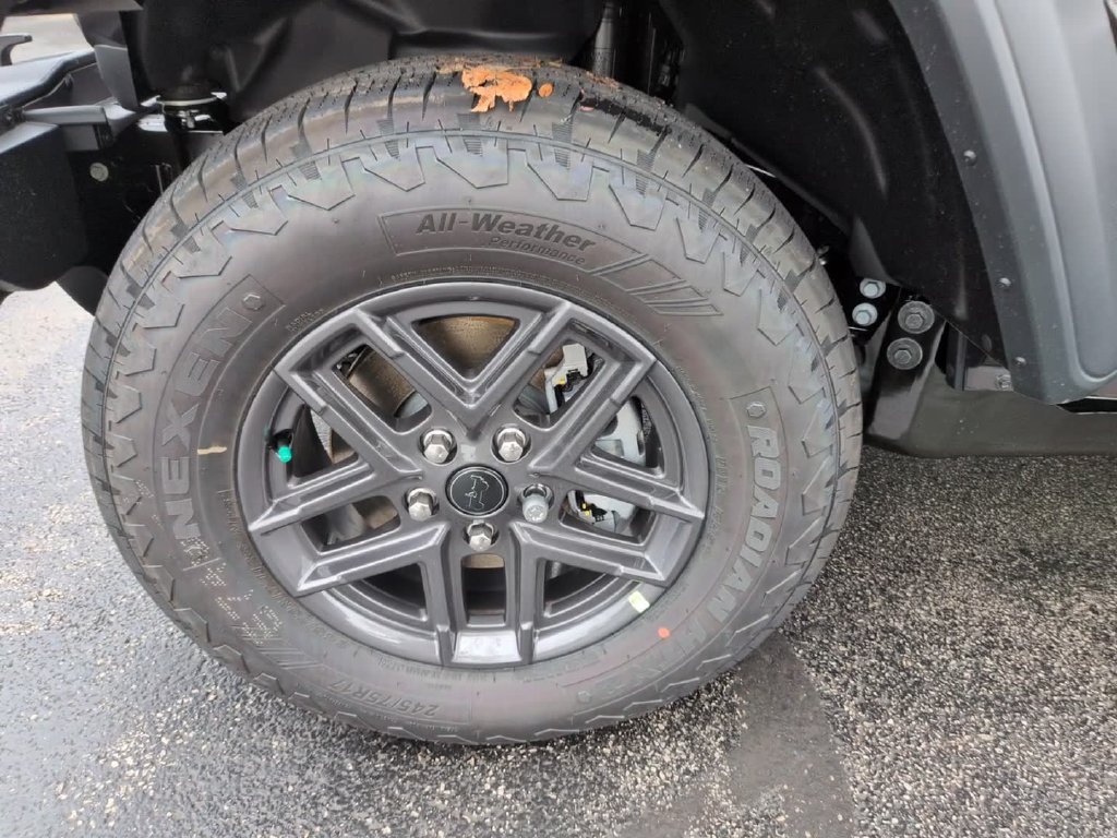 New 2027 Granite Crystal Metallic Clear-Coat Paint Jeep Sport image 14