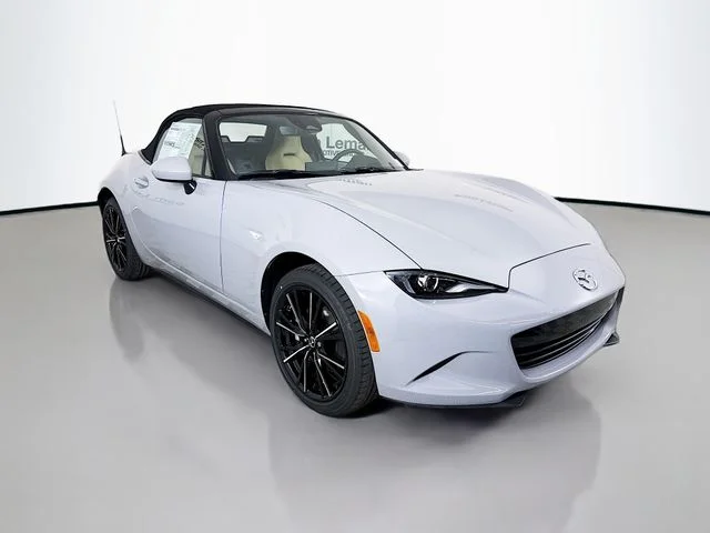 2026 Mazda MX-5 Miata Grand Touring's photo