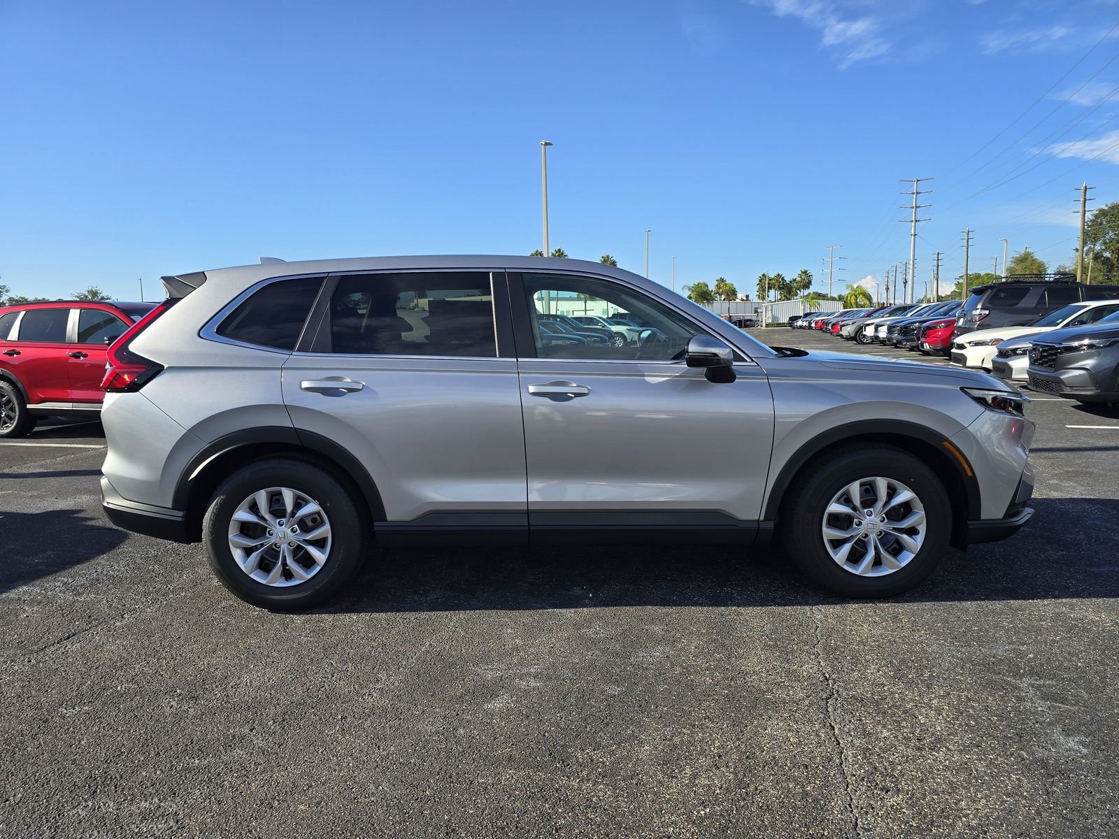 New 2026 Solar Silver Metallic Honda LX image 3