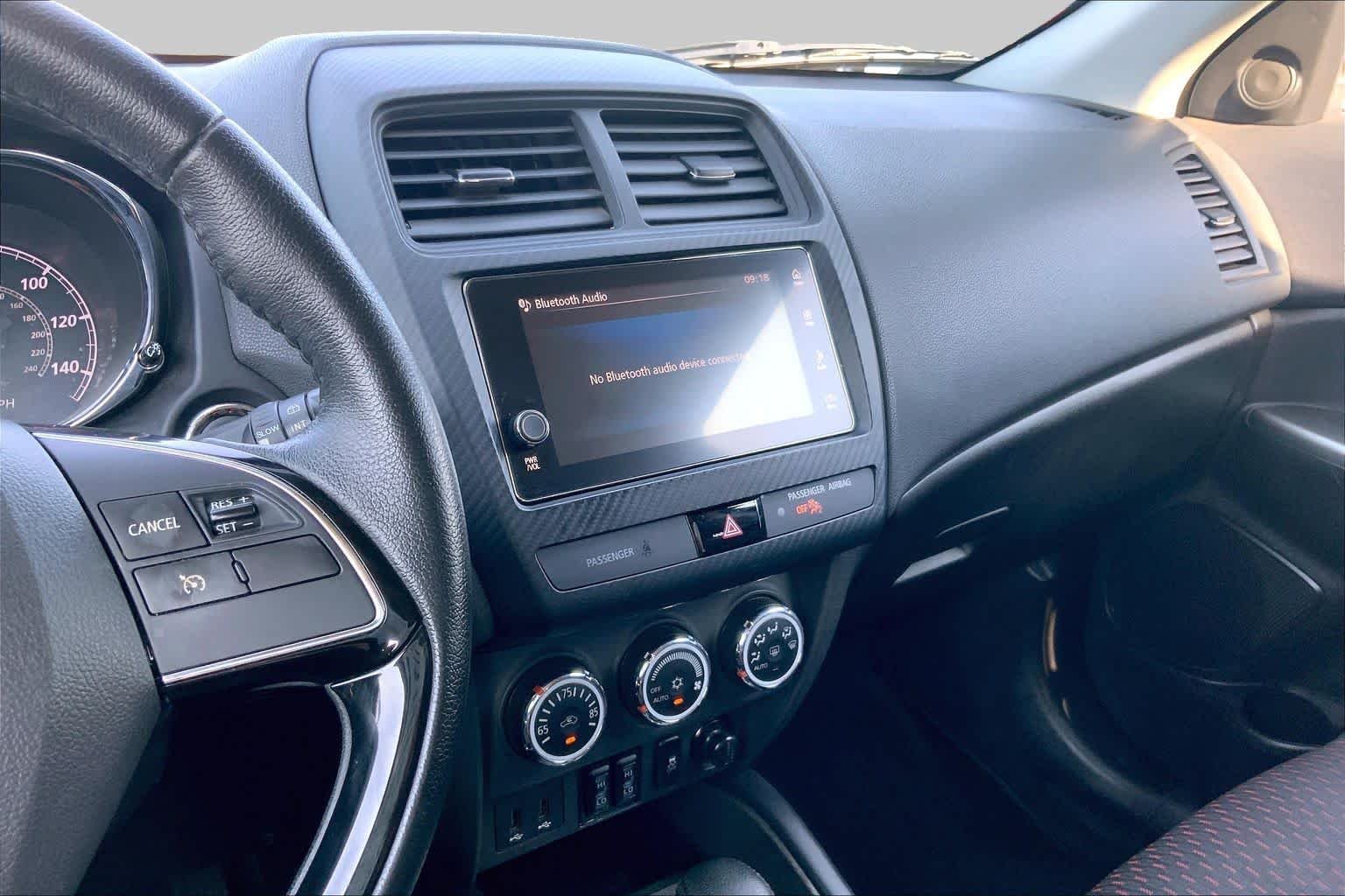 Pre-Owned 2019 Mitsubishi Outlander Sport SE 2.0