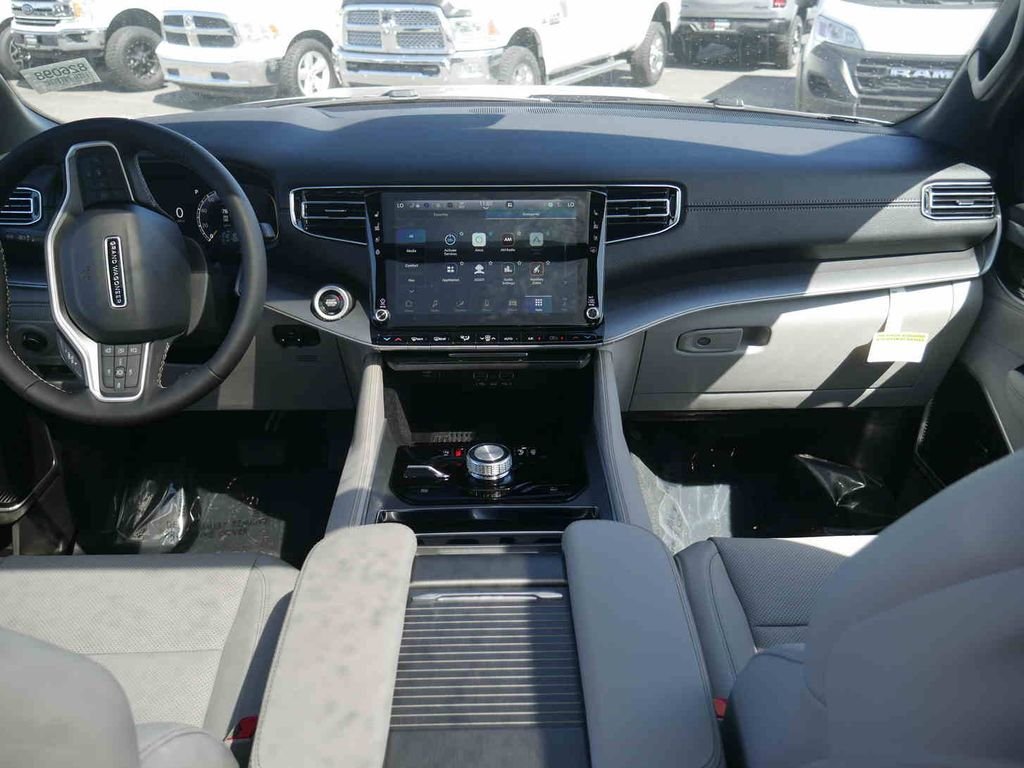 New 2026 Baltic Gray Metallic Clearcoat Jeep Grand Wagoneer image 4