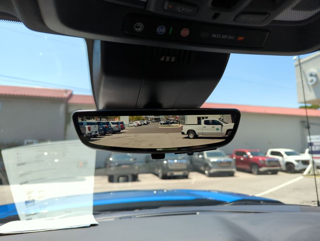 Used 2022 Blue GMC AT4 image 25