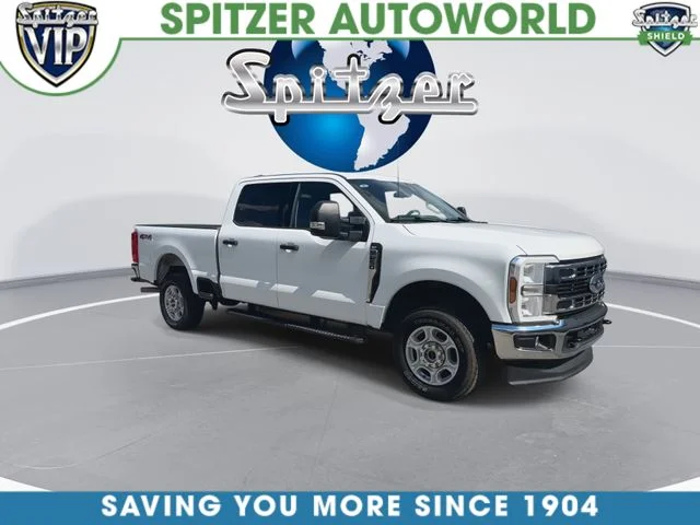Used 2025 White Ford XLT image 2