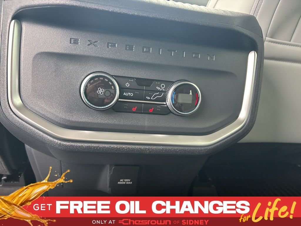 New 2026 Agate Black Metallic Ford Platinum® image 33