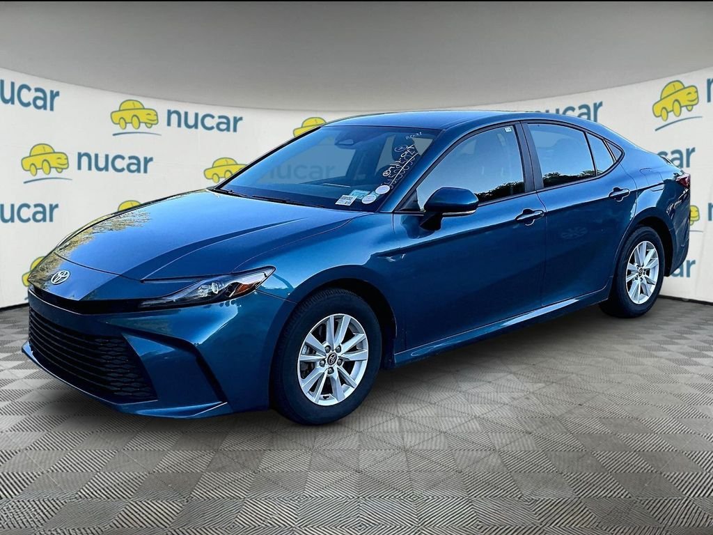 Used 2025  Toyota LE image 3