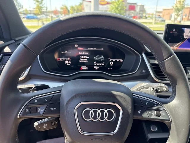 2025 Audi Q5 Premium - Photo 32