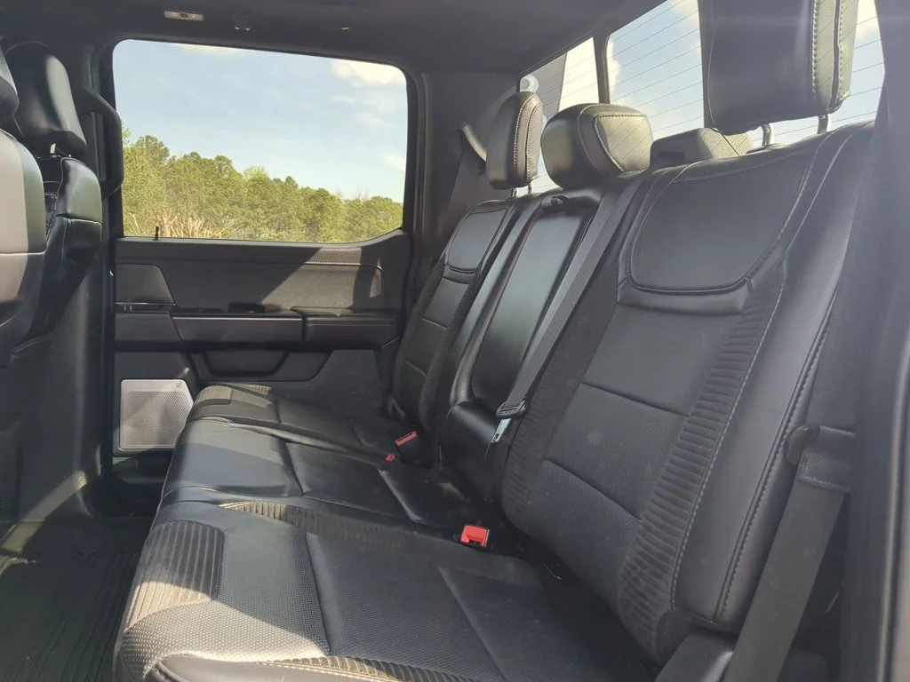 Used 2022  Ford Raptor image 26