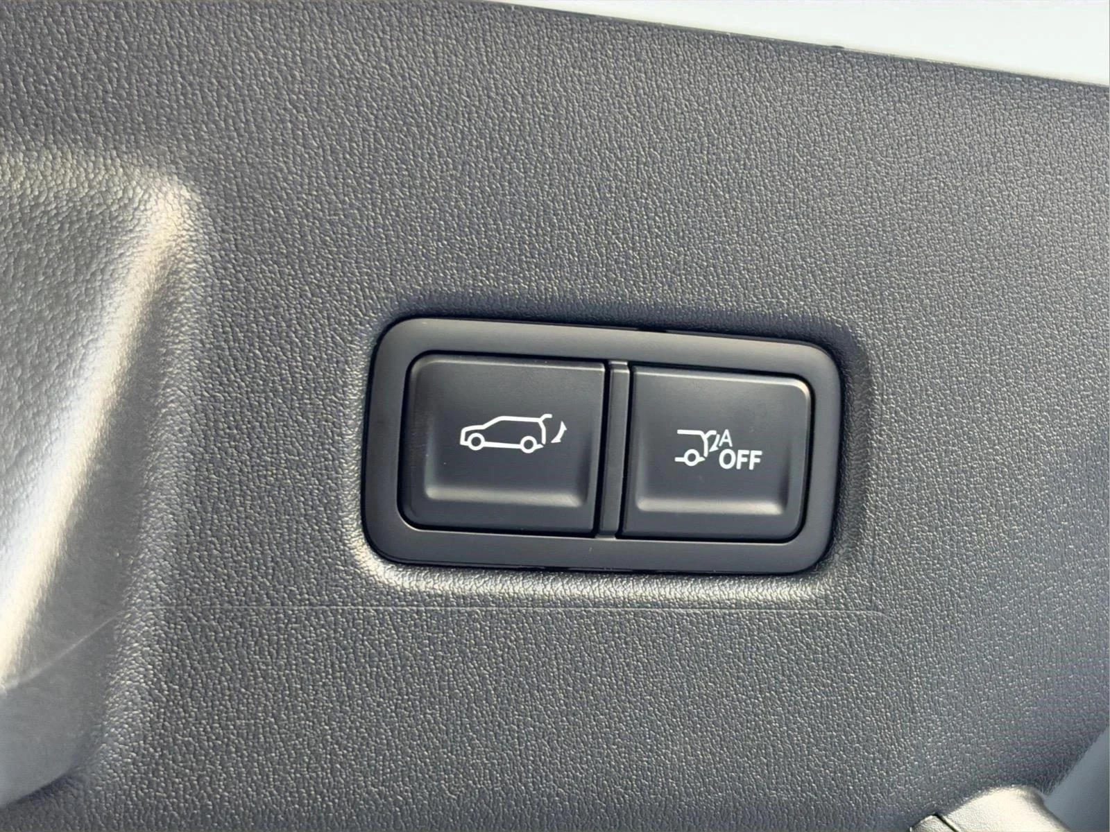Used 2027  KIA  image 6