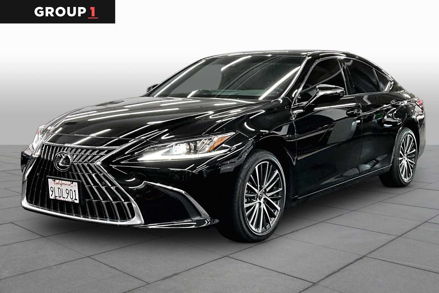 2024 Lexus ES 300h 