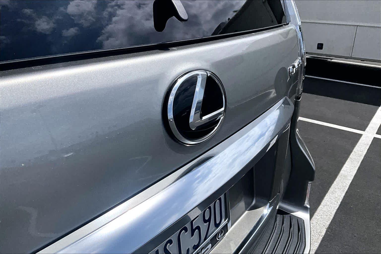 Certified Used 2023 Atomic Silver Lexus Premium image 31