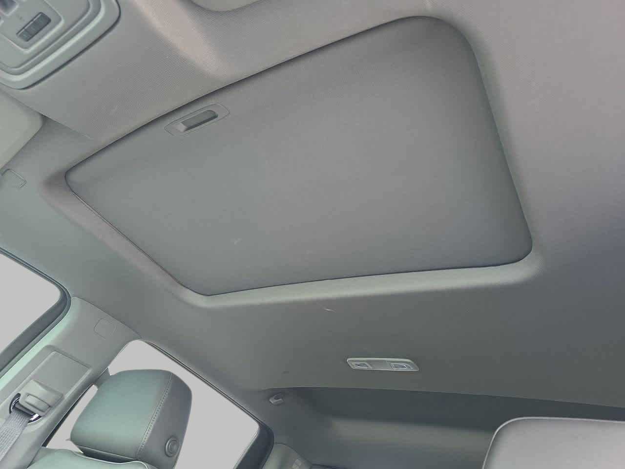 2024 Chevrolet Silverado 1500 LTZ - Photo 20