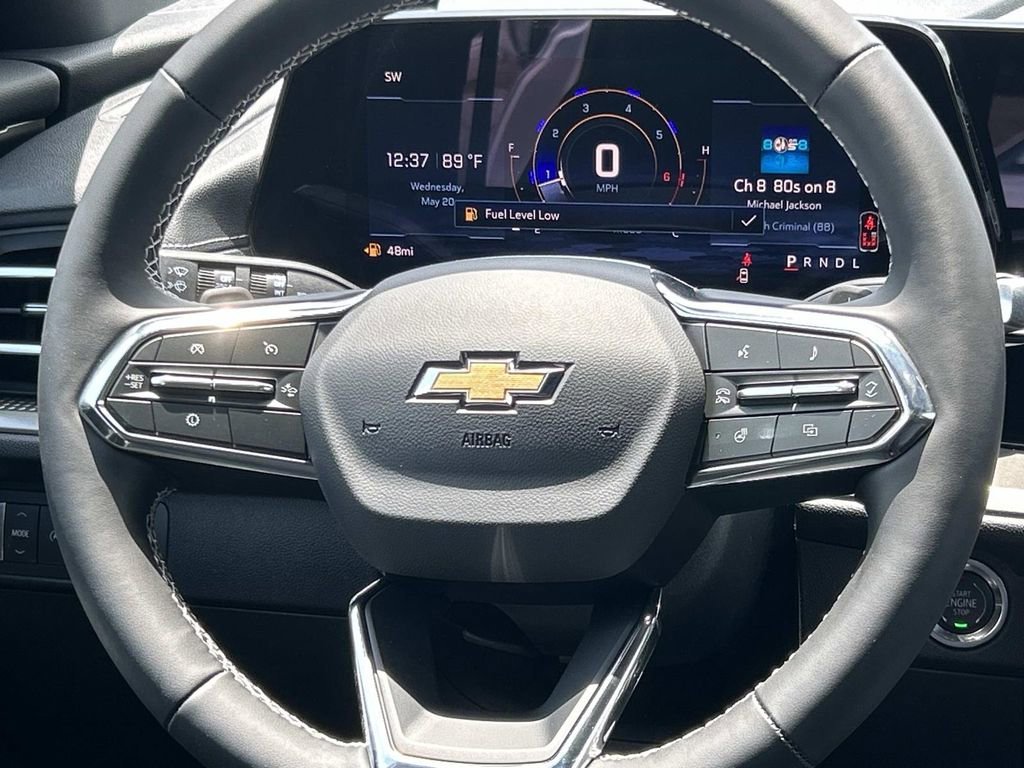 New 2026 Polar White Tricoat Chevrolet LT image 14