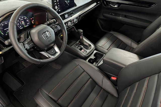 New 2026 Urban Gray Pearl Honda Sport Touring image 8