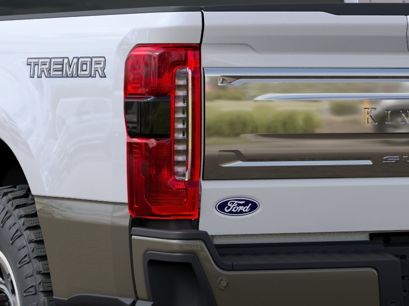 New 2027 Star White Metallic Tri-Coat Ford King Ranch image 21