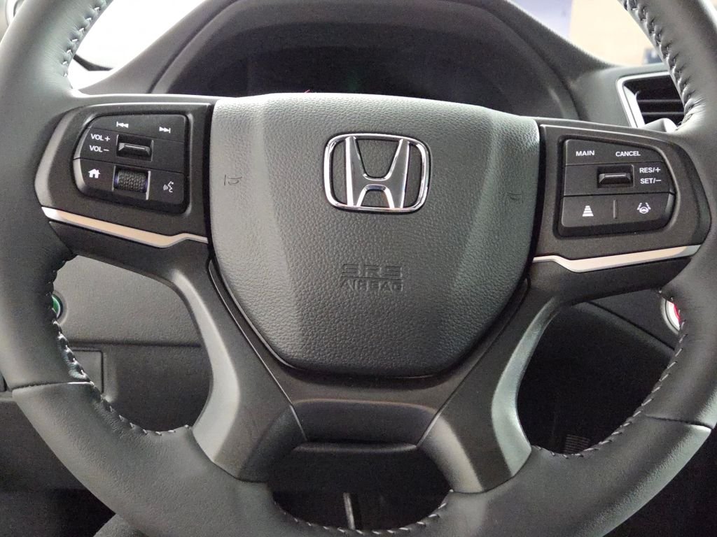 2025 Honda Ridgeline Sport - Photo 13