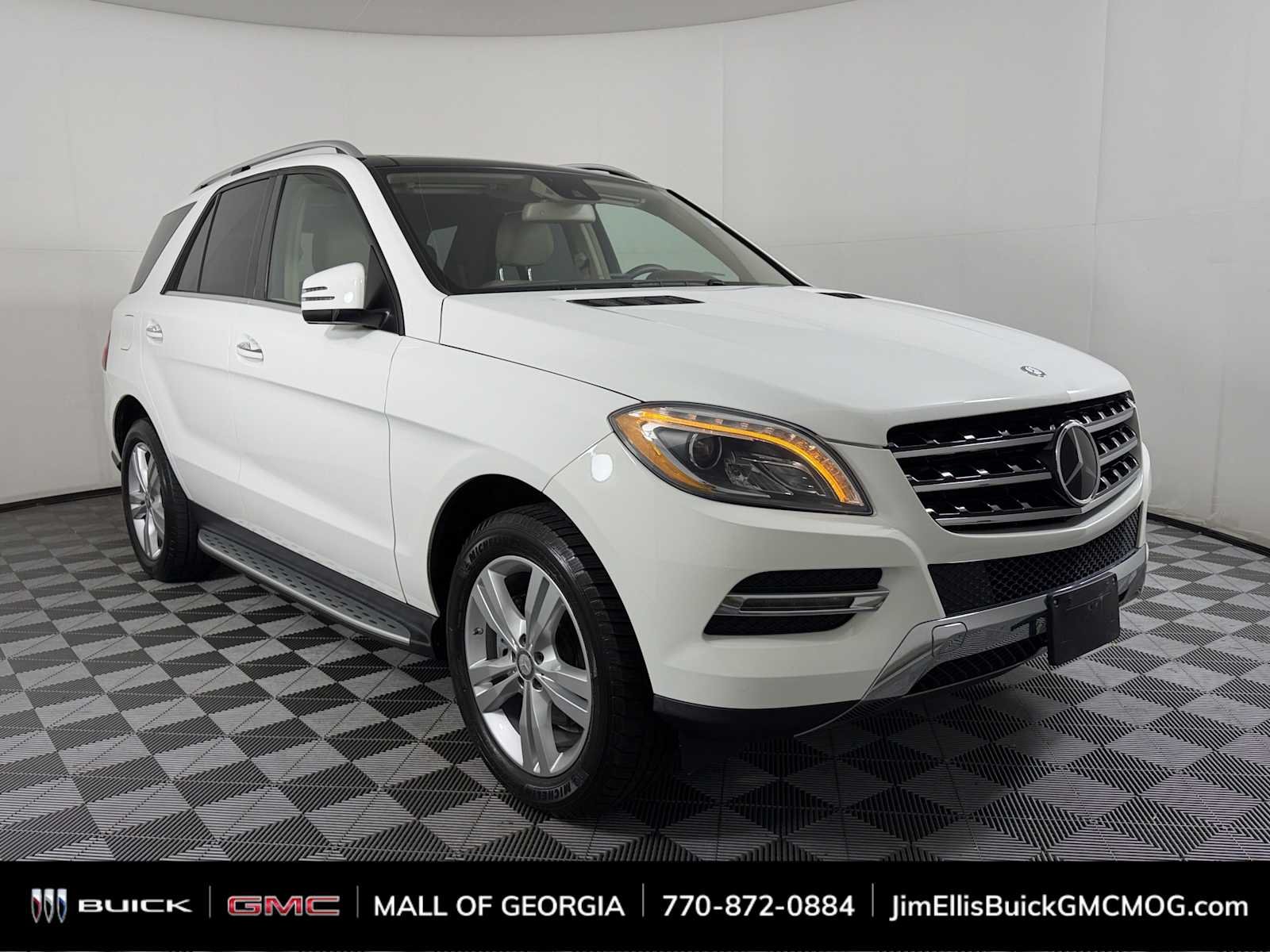 2015 Mercedes-Benz M-Class ML350 4MATIC's photo