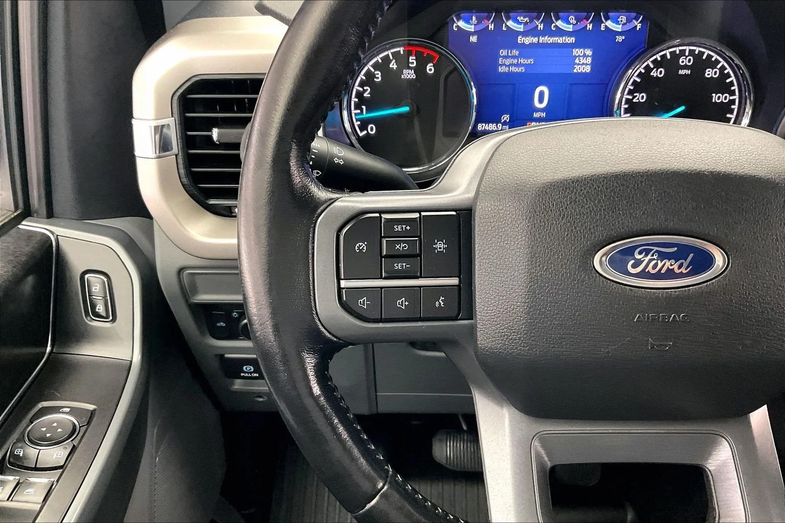 Used 2021 Oxford White Ford XLT image 21
