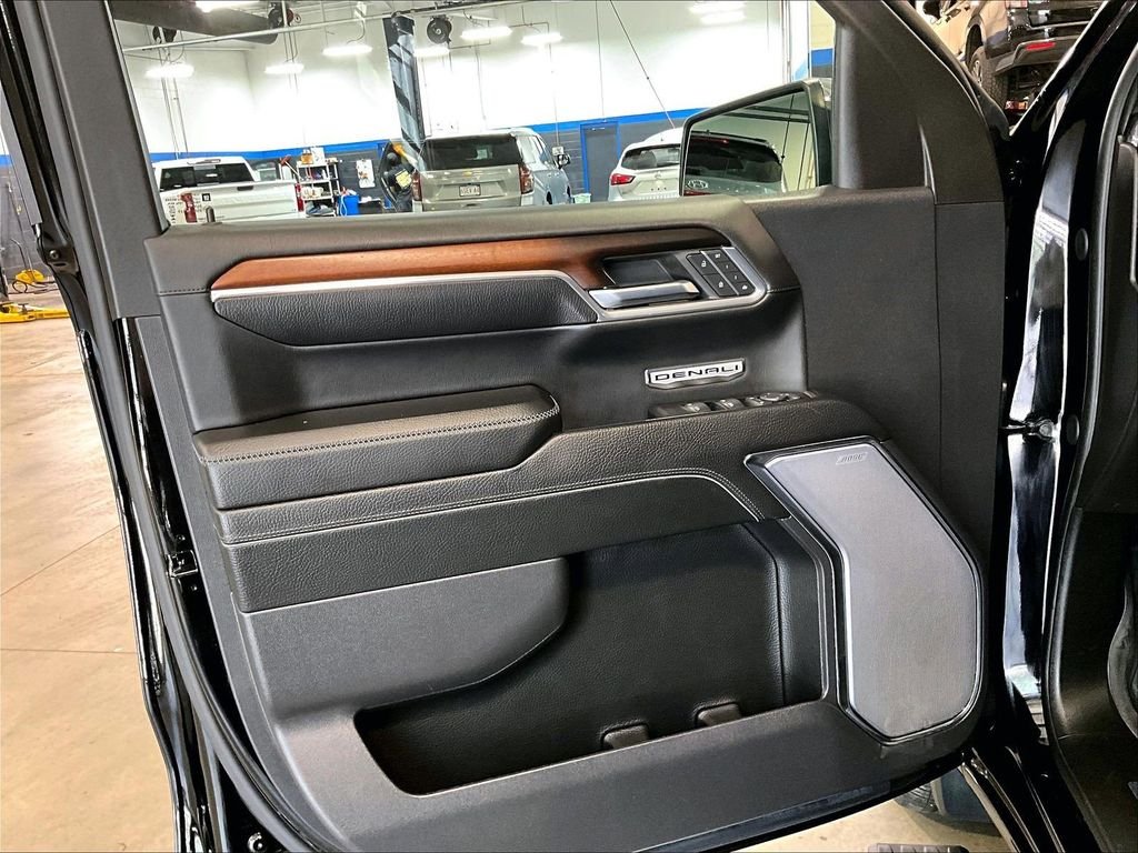 Used 2024 Black GMC Denali image 9
