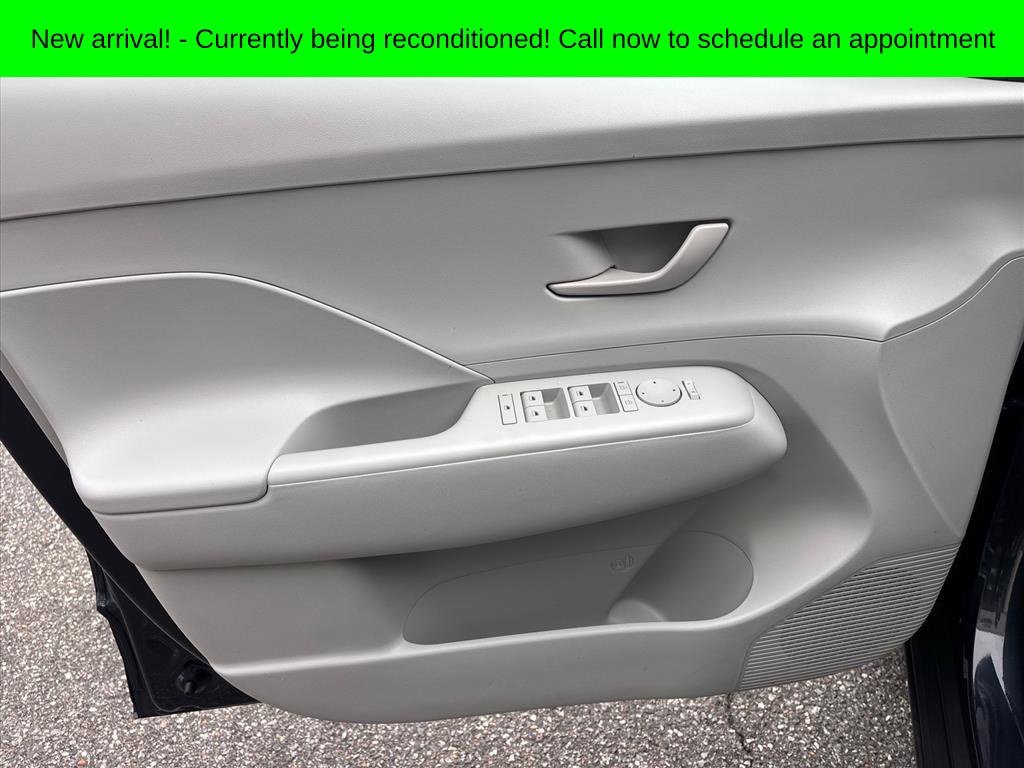 Used 2025 Denim Blue Hyundai SEL image 8