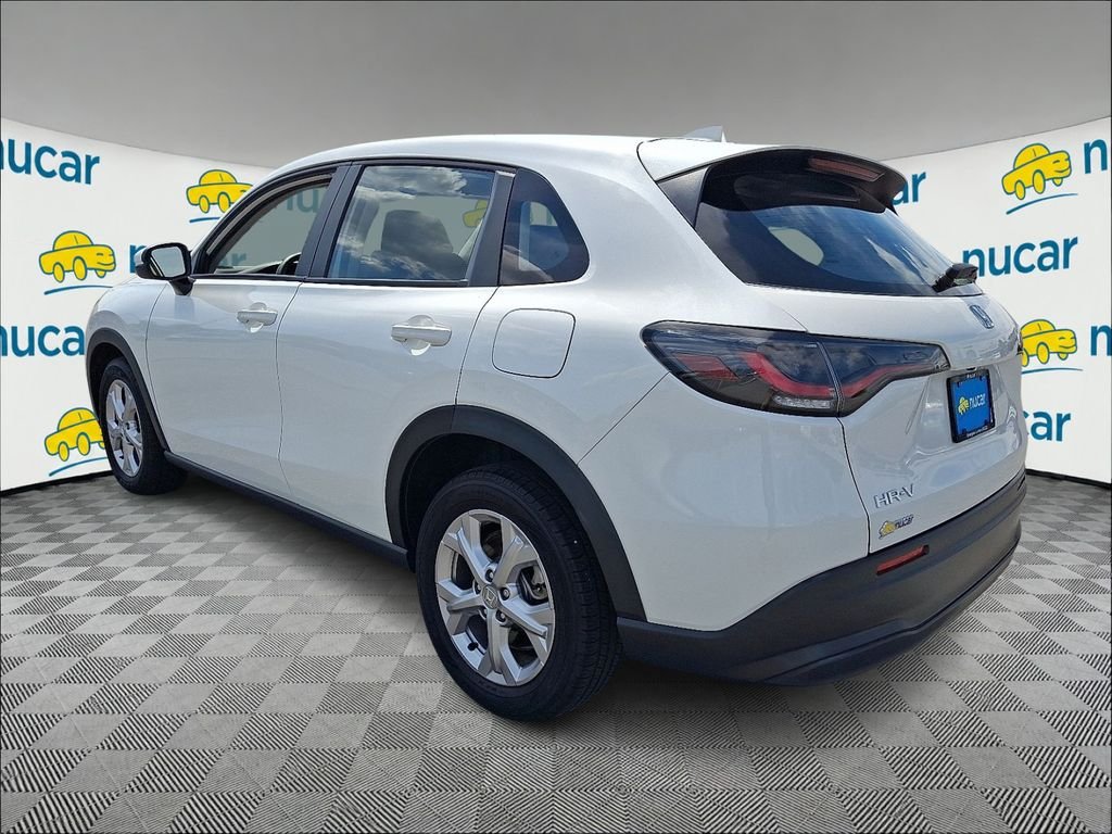 Used 2024 White Honda LX image 5