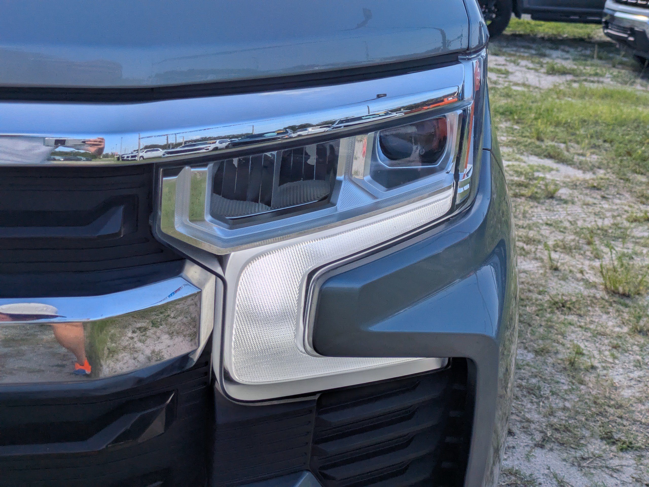 Used 2023 Sterling Gray Metallic Chevrolet LT image 10