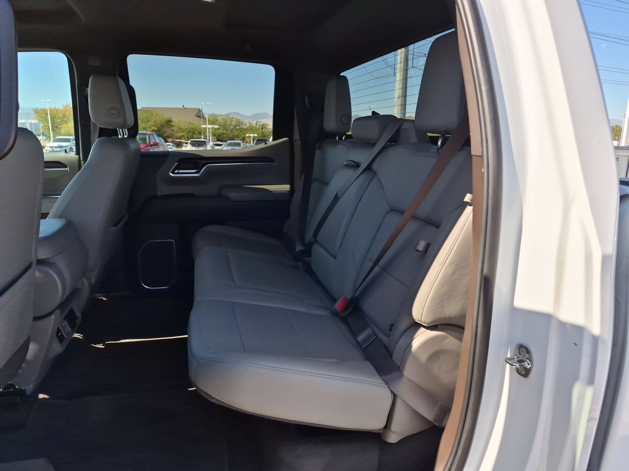 Used 2022 Summit White GMC SLT image 26