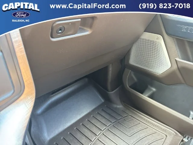 Used 2025 White Ford King Ranch image 28
