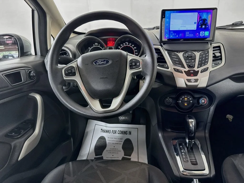 Used 2013 Silver Ford SE image 25