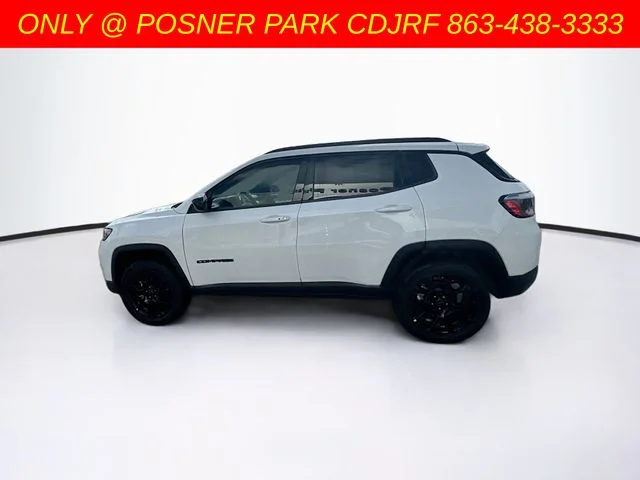 New 2026 Bright White Clear-Coat Exterior Paint Jeep Latitude image 8