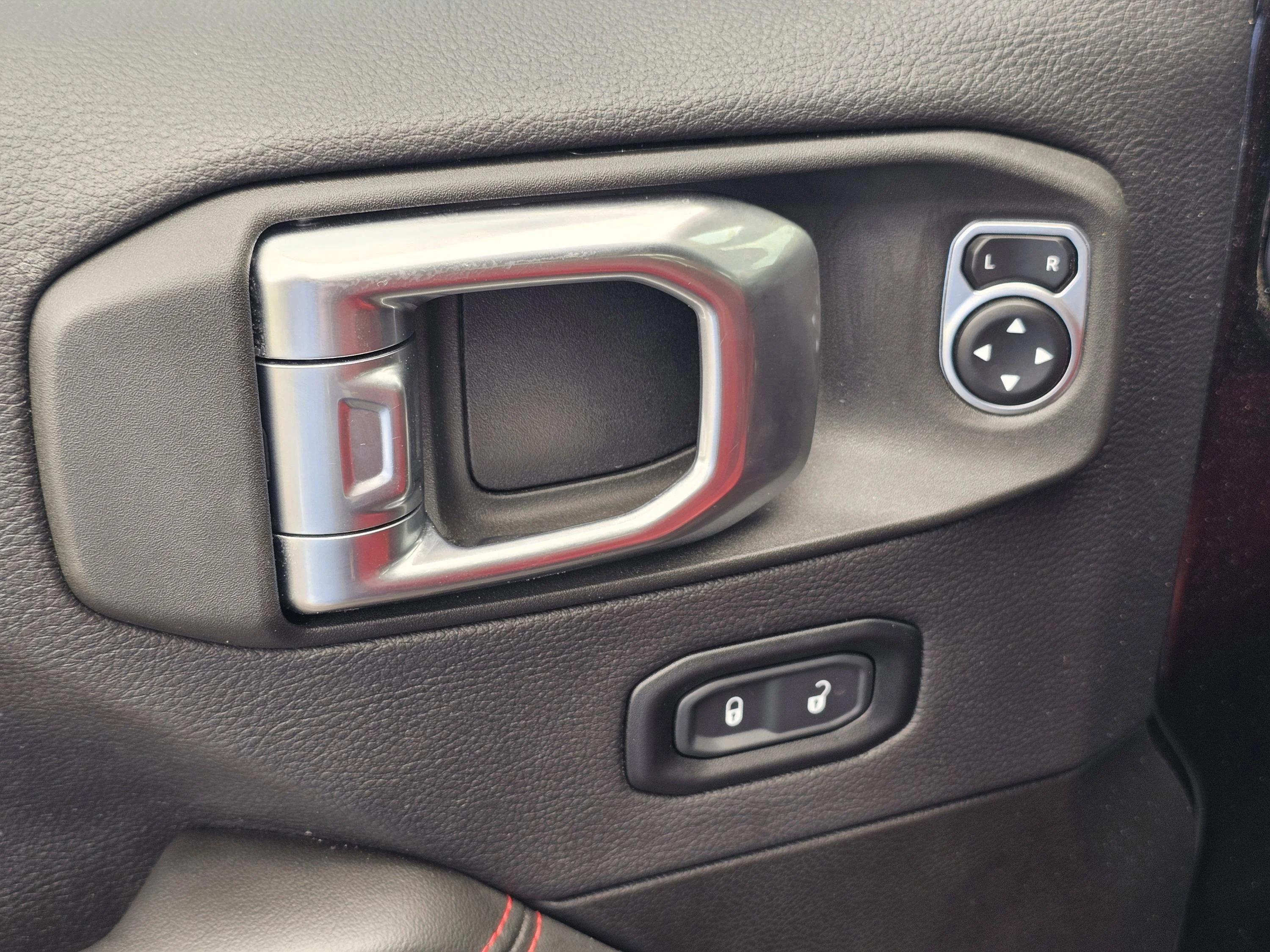 Used 2024 Black Clearcoat Jeep Rubicon 392 image 18