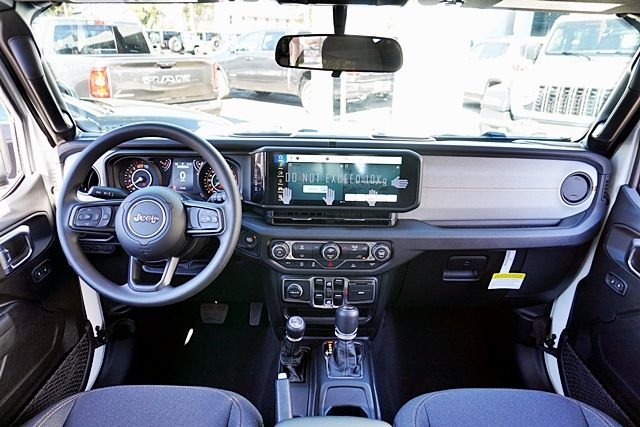 New 2026 Bright White Clear-Coat Exterior Paint Jeep Sport image 24