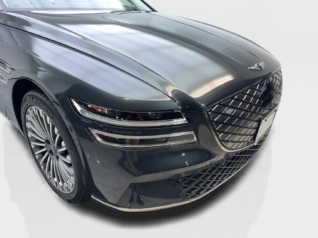 Used 2023 Green Genesis Base image 19