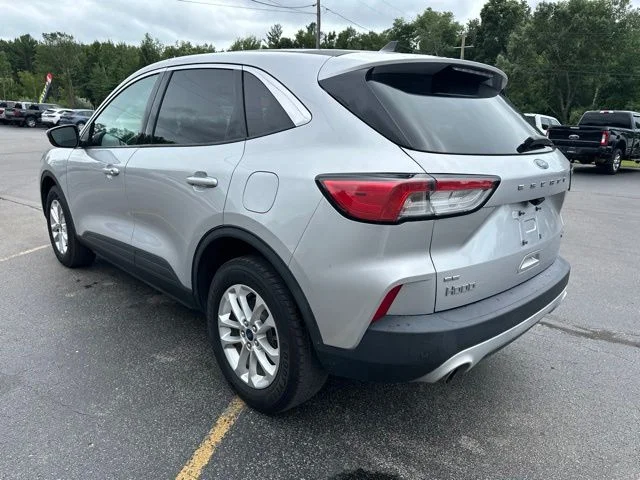 Used 2020 Ingot Silver Ford SE image 6