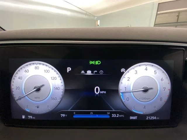 Used 2024 Silver Hyundai XRT image 15