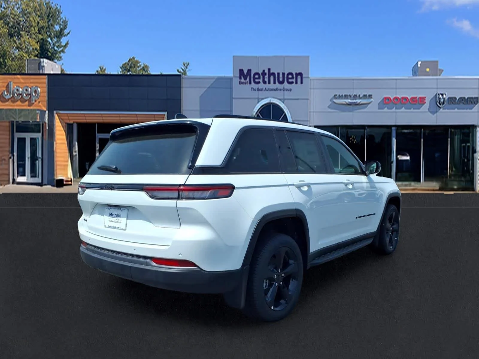 New 2026 Bright White Clearcoat Jeep Limited image 6