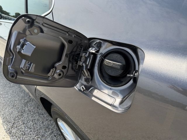 Used 2021 Predawn Gray Mica Toyota LE image 30