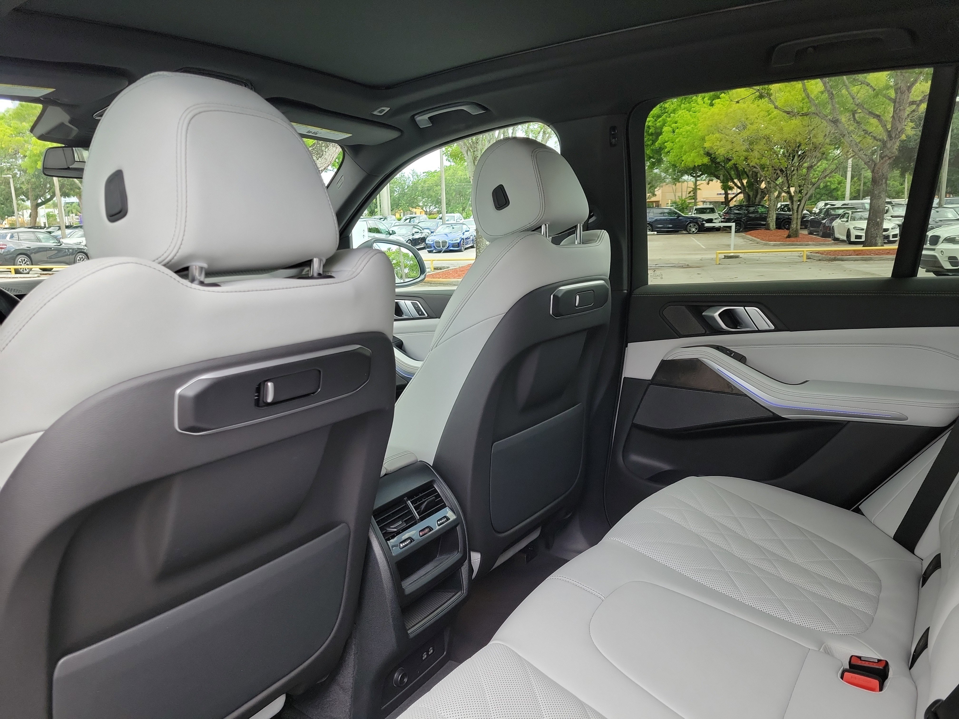 Certified Used 2024 Alpine White BMW xDrive40i image 14