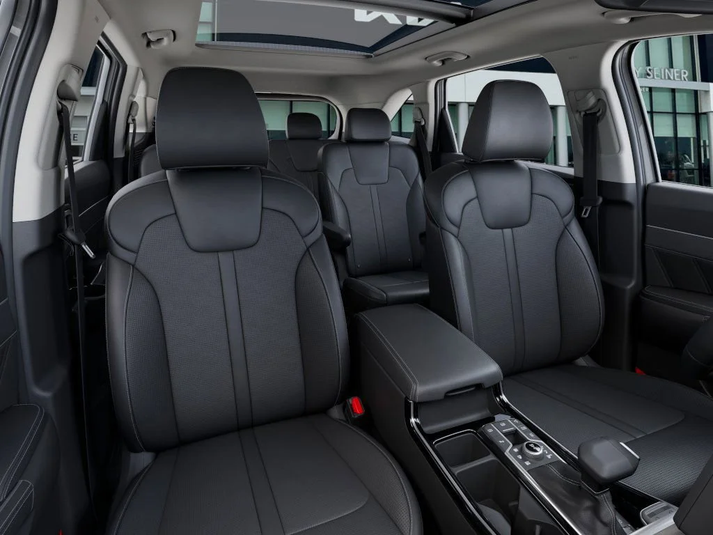 New 2026 Wolf Gray Kia X-Line SX AWD image 15