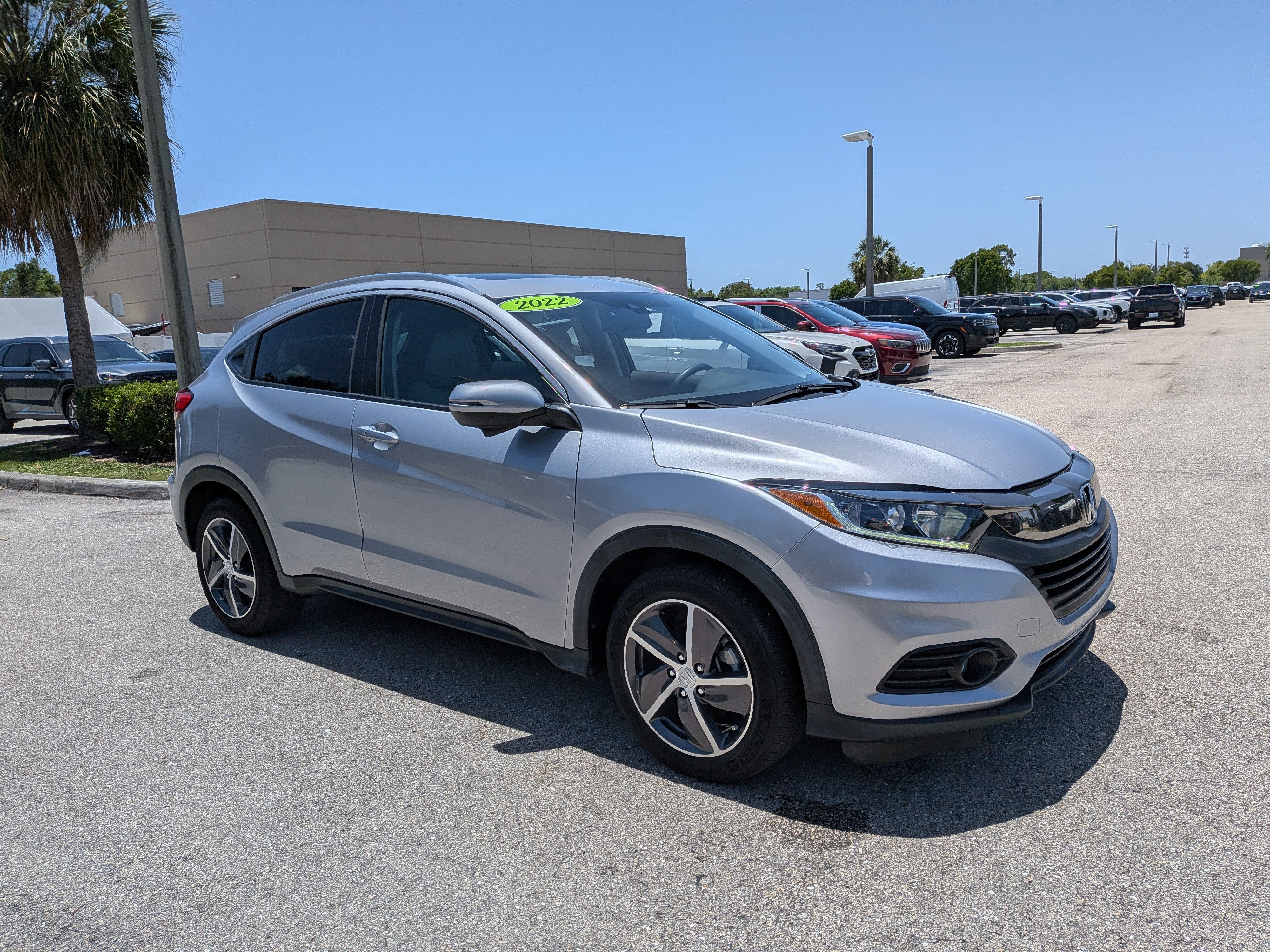 Used 2022 Lunar Silver Metallic Honda EX image 2