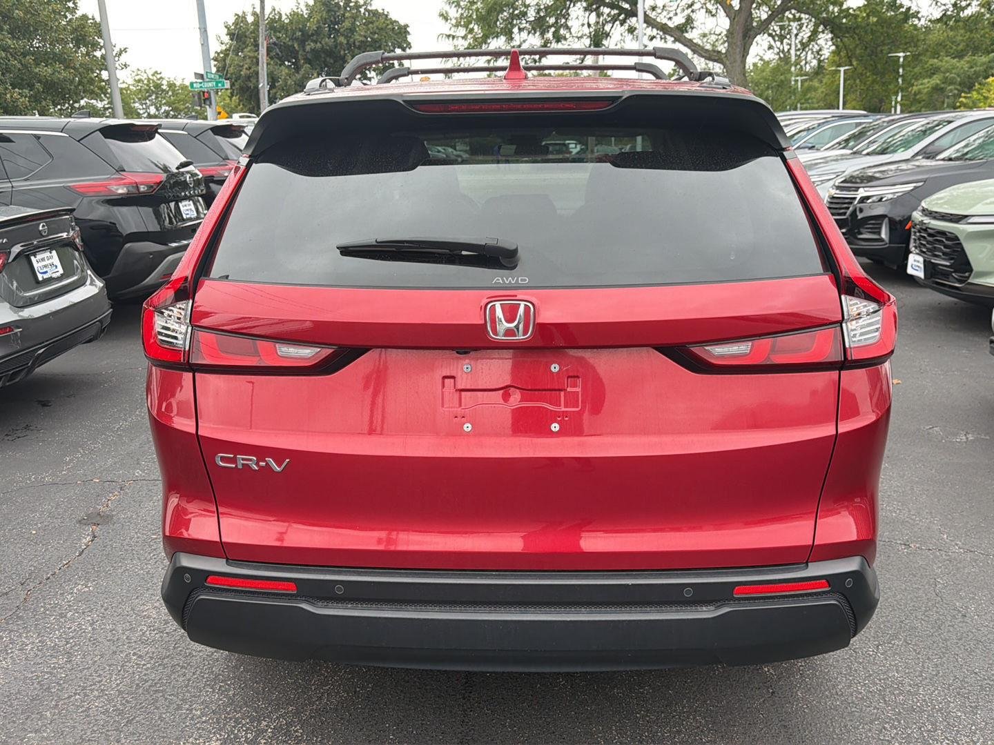 Used 2024 Radiant Red Metallic Honda EX-L image 5