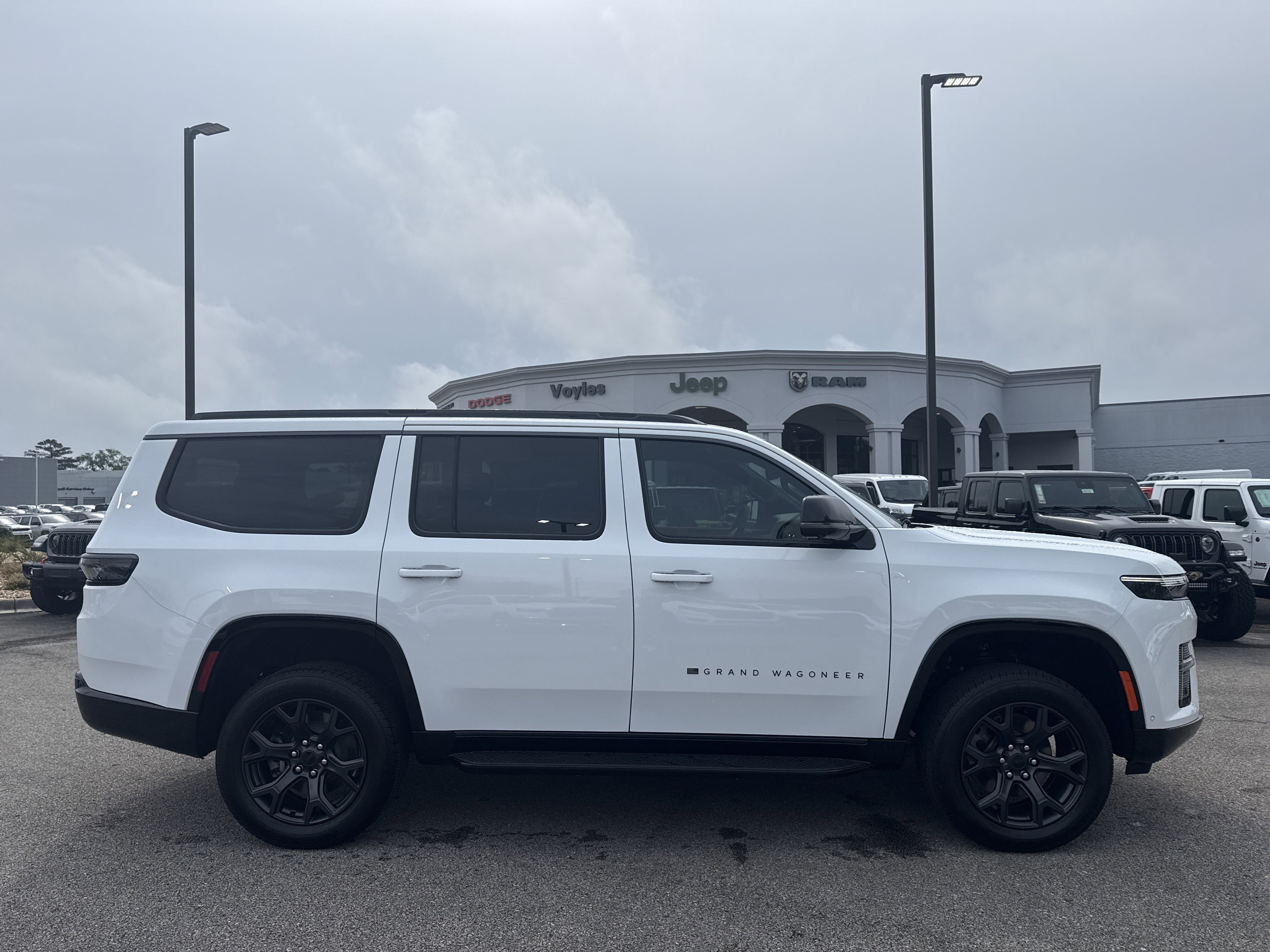 New 2026 Bright White Clearcoat Jeep Limited Altitude image 8