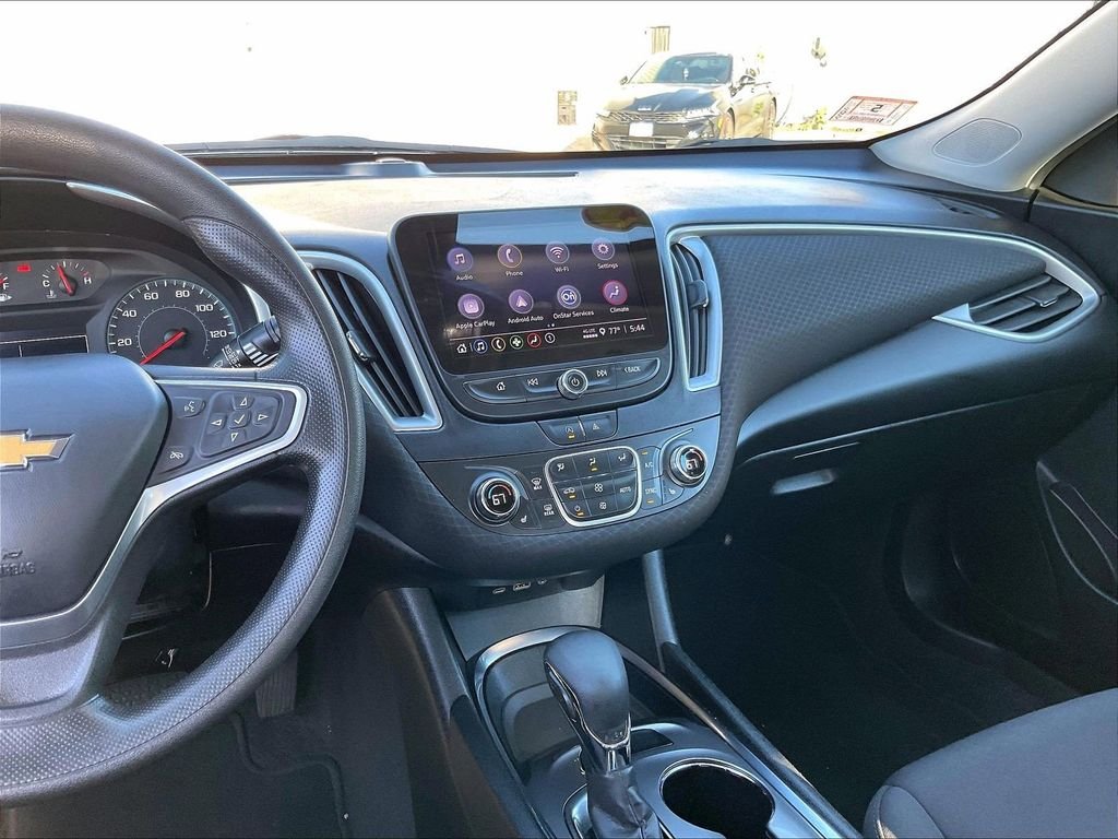 Used 2022 Gray Chevrolet LT image 18