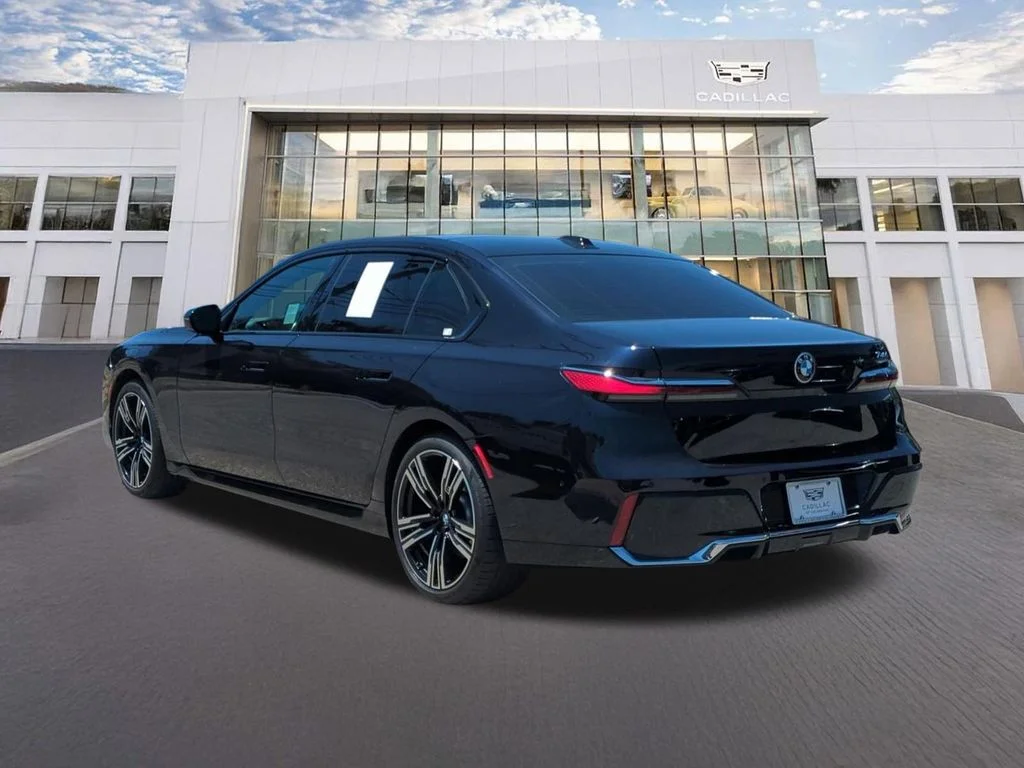 2023 BMW 7 Series 740i - Photo 7