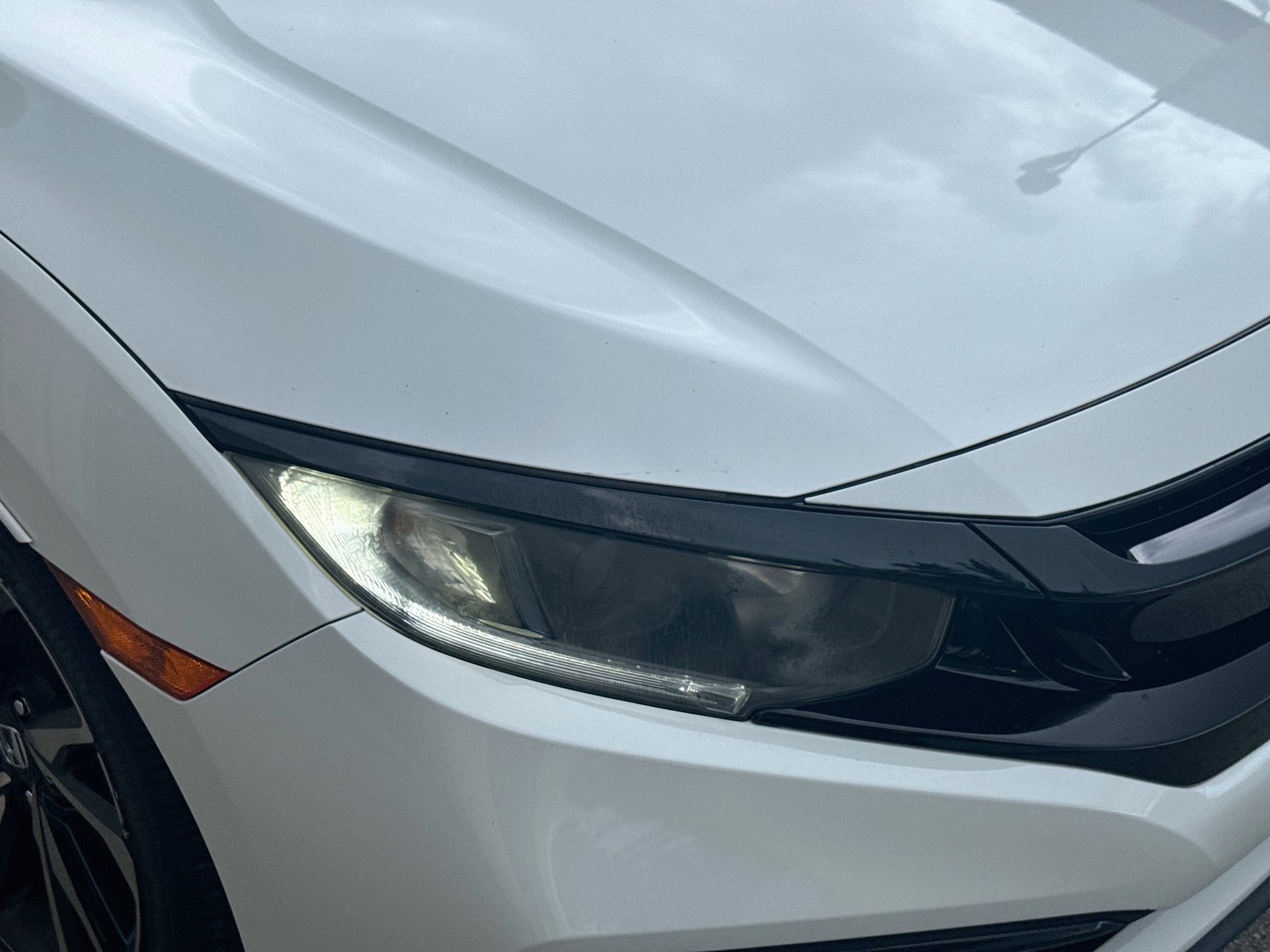 Used 2020 Platinum White Pearl Honda Sport image 33