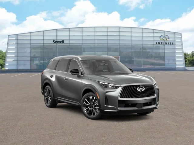 New 2027 GRAPHITE SHADOW INFINITI Luxe FWD image 4