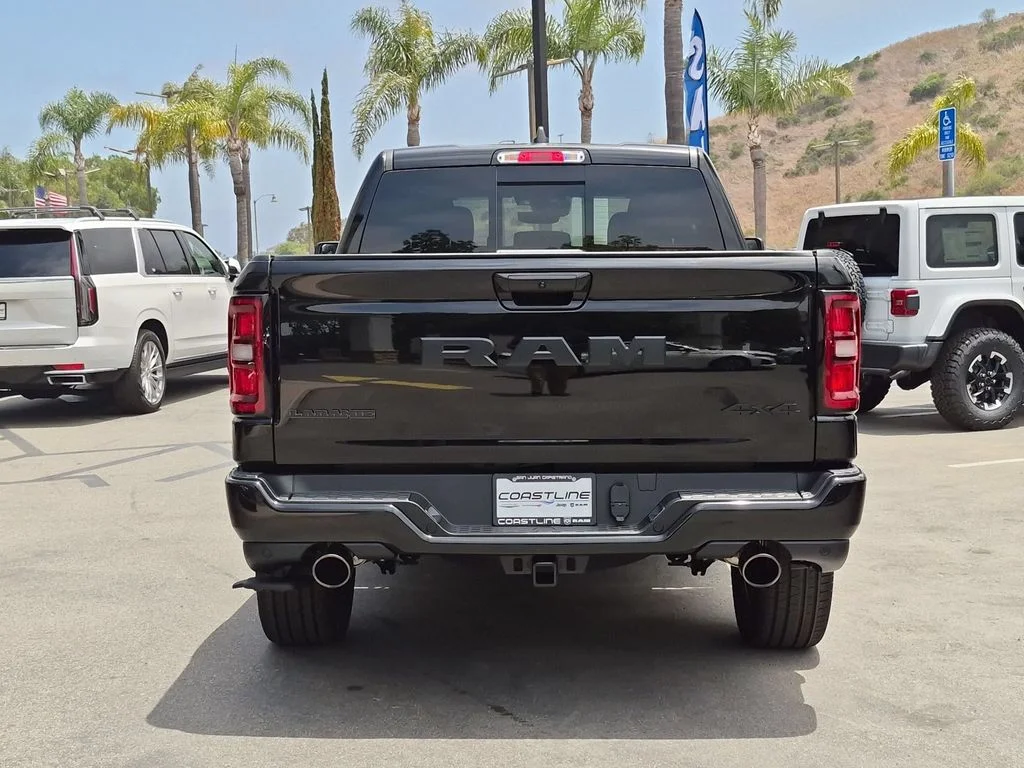 New 2026 Diamond Black Crystal Pearl-Coat Exterior Paint RAM Laramie image 6