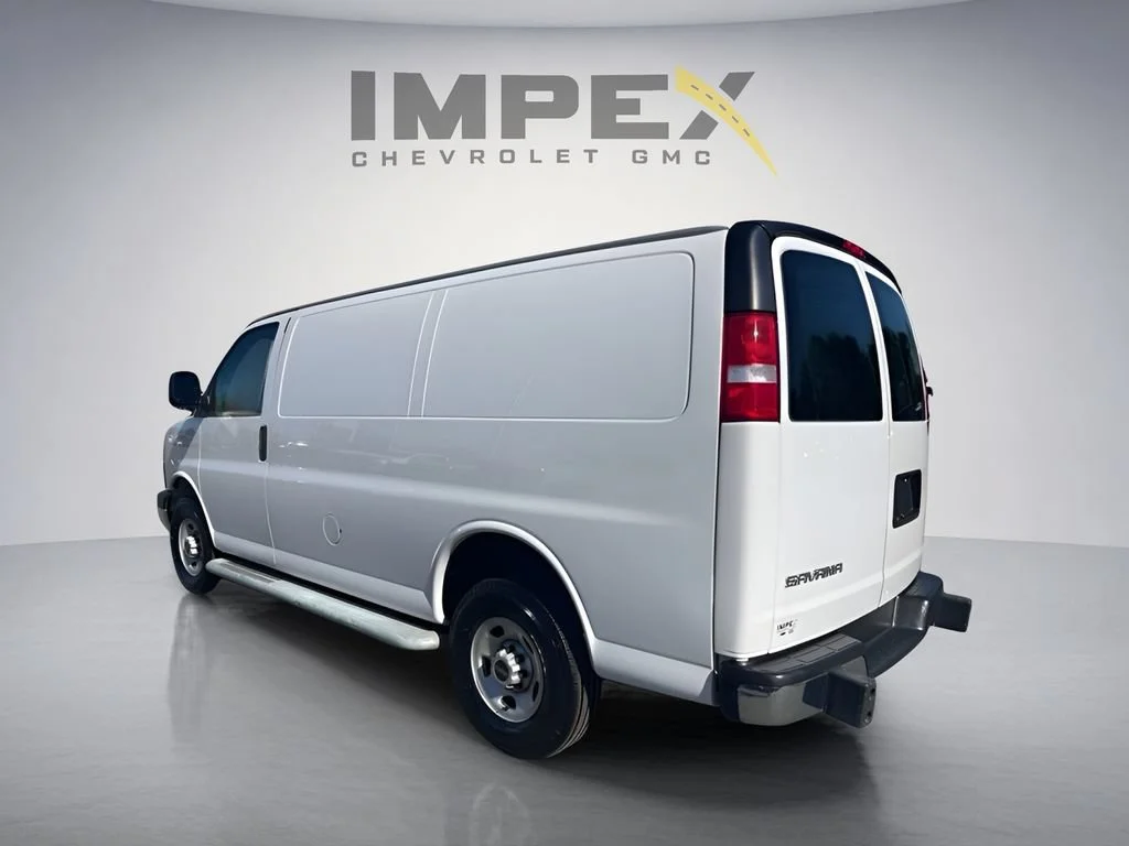 Used 2023 Summit White GMC Work Van image 3