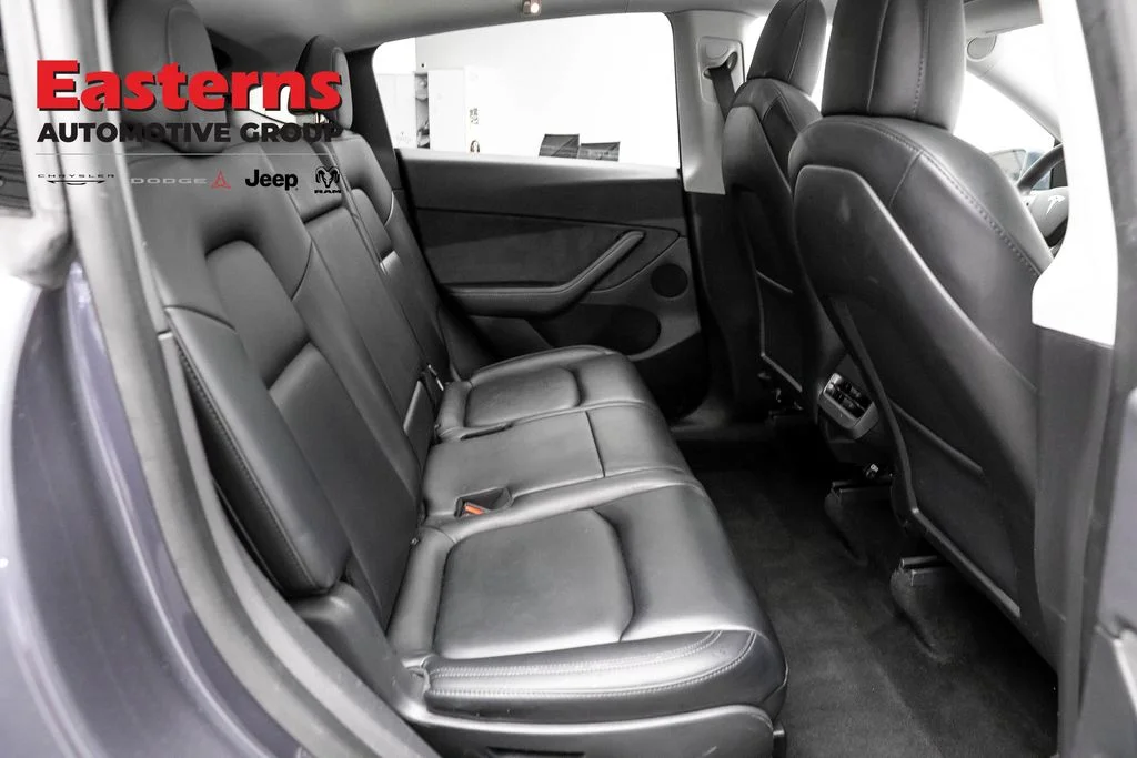 Used 2022 Gray Tesla Long Range image 16