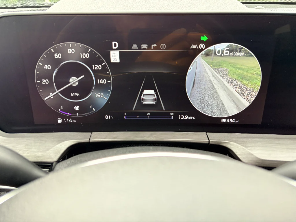Used 2023 Wolf Gray Kia SX X-Line image 26