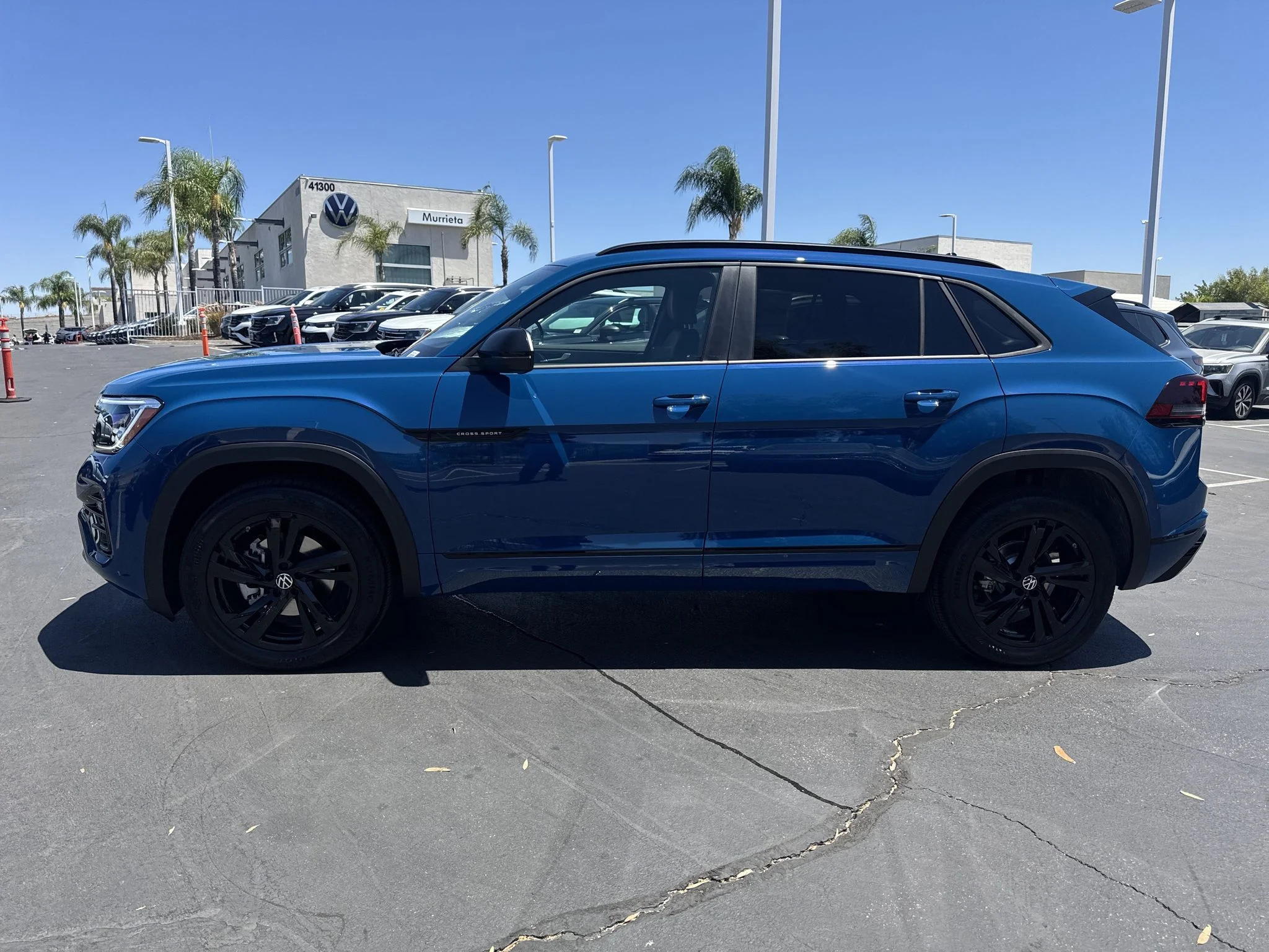 New 2026 Mountain Lake Blue Metallic Volkswagen 2.0T SEL R-Line Black image 4